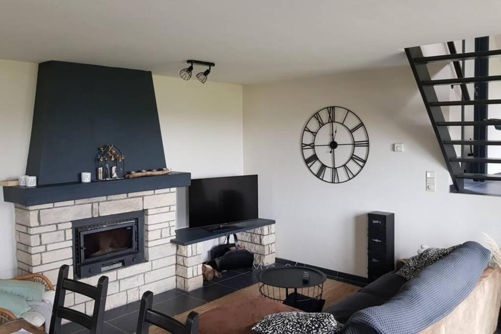 Appartement Isole, 1 Chambre Avec Terrasse Privee Ramillies ภายนอก รูปภาพ