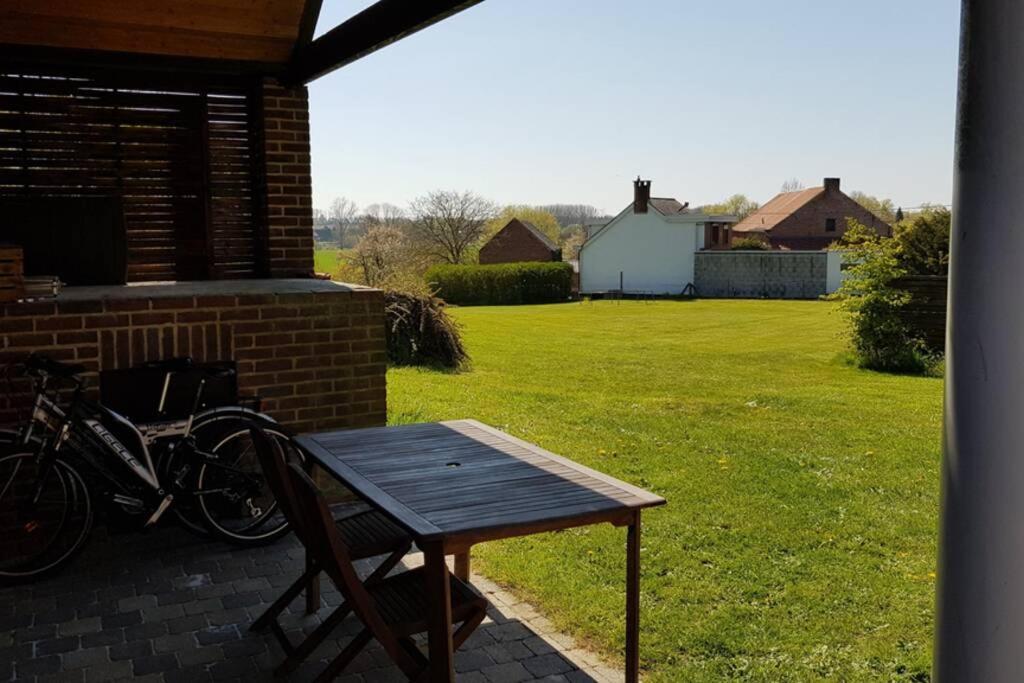 Appartement Isole, 1 Chambre Avec Terrasse Privee Ramillies ภายนอก รูปภาพ